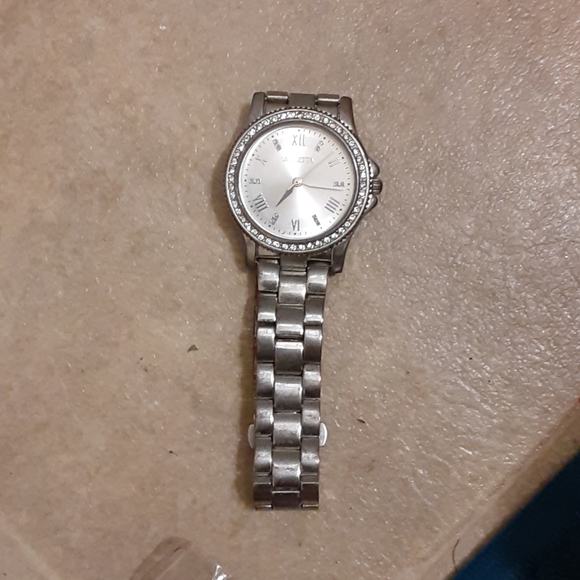 Watch - Picture 2 of 2